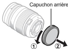 OLYMPUS OM-D E-M1X - Comment fixer un objectif sur l'appareil photo - 2