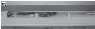 SAMSUNG RB33N300NSA - Démontage de la porte du réfrigérateur - 47