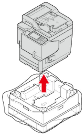 OKI C711DM - Retirez la machine du carton, puis retirez les matériaux de protection ainsi que le sac plastique de la machine. - 1