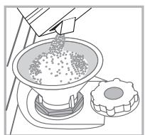 INDESIT DFG054 - Measuring out the refined salt - 1