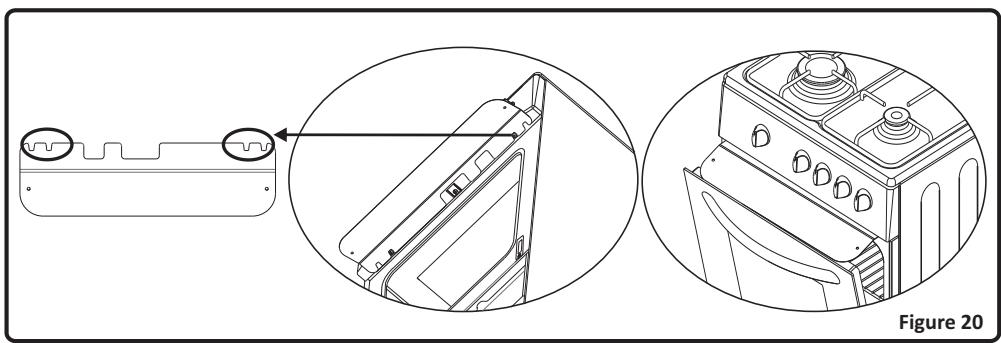 FAR CGB60MG - Mise en place de la tôlée de protection du grill - 1