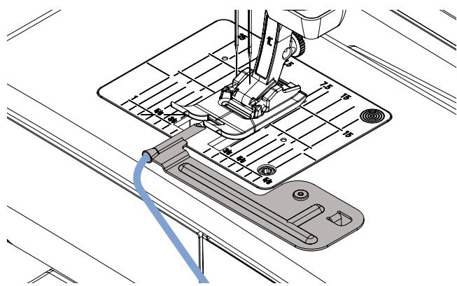 BERNINA 335 - Couture de nervures - 1