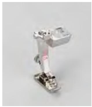 BERNINA 335 - L'assortiment des pieds-de-biche - 3