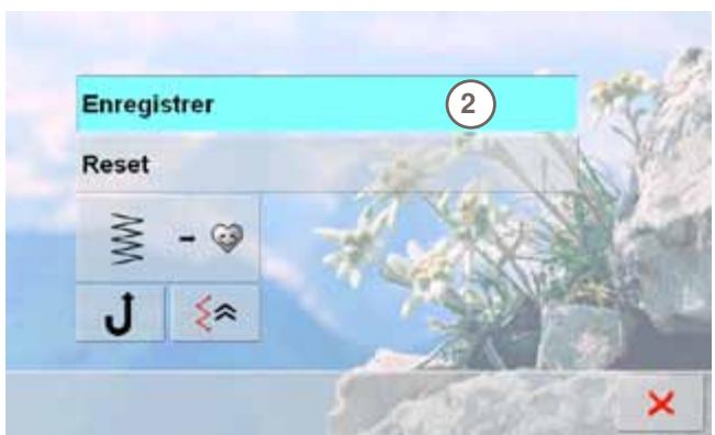 BERNINA 335 - Selectionner un motif de point - 1