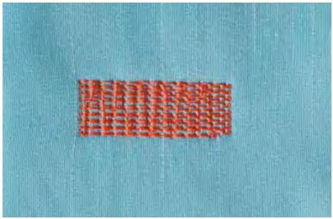 BERNINA 335 - Automatique - programme de reprisage simple no. 22 - 1