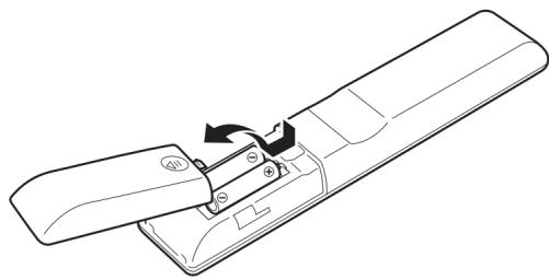 TEAC CDP650 - Installation des piles - 1