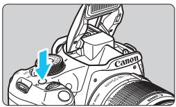 CANON EOS 77D - Utilisation du flash intégré - 1