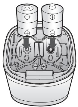 SAMSUNG SR10M701PU5 POWERBOT STAR WARS - SR10M703PW9 POWERBOT STAR WARS - Inserting batteries - 2