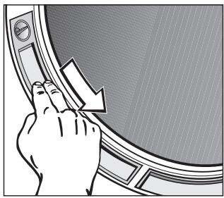 MIELE T 7950 WP - When to clean the surfaces of the fluff filters - 2