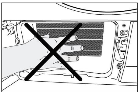 ESSENTIELB ESLHP8-2B - Cleaning the condenser - 1
