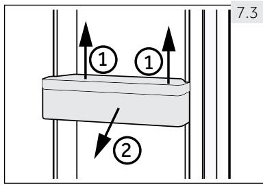 HAIER CFE735CSJ - Entfernbare Türablagen - 1