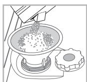 HOTPOINT LSTF 7B019 - Carregar o sal regenerante - 1