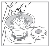 HOTPOINT LTB 6M019 - Measuring out the refined salt - 1