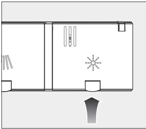 MIELE G 5073 SCVI CELLENCE - Remplir le produit de rinçage - 1