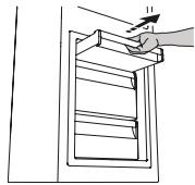 HOTPOINT BCB 7030 D AA S - PROCÉDURE DE NETTOYAGE DE L'ACCESSOIRE ANTIGIVRE - 1