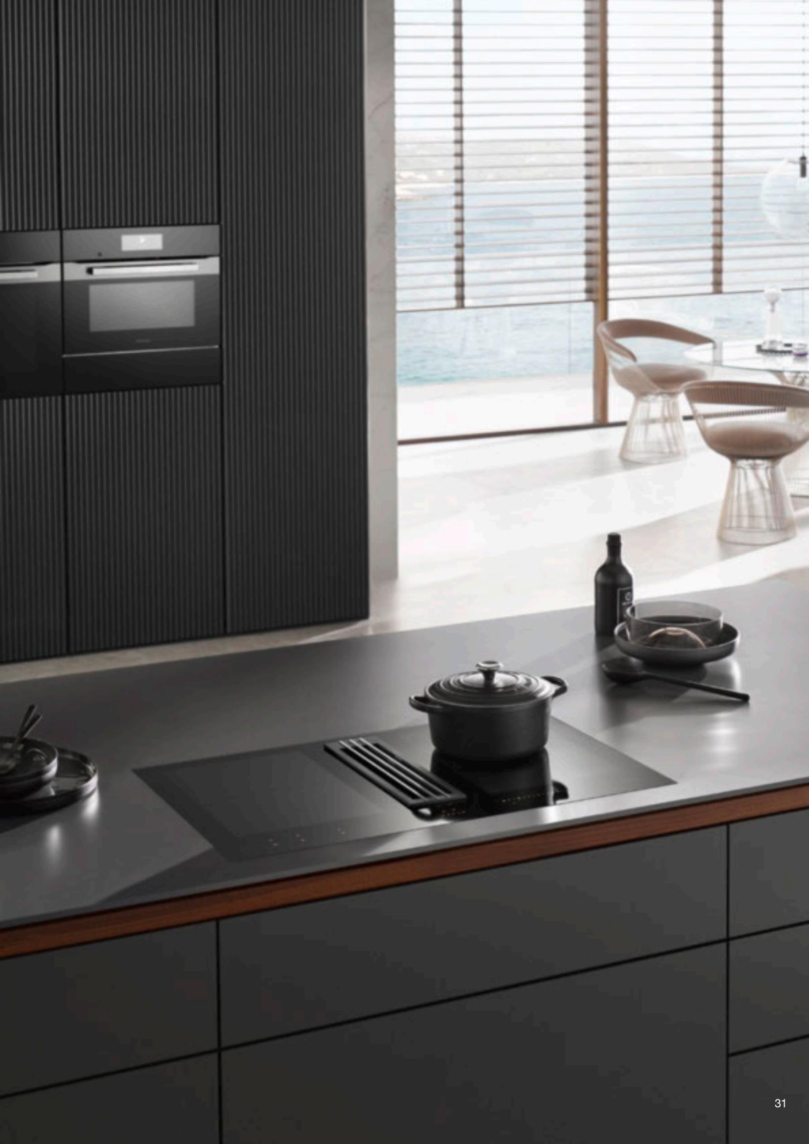 MIELE DG6 200 IN - Scheme d'encastrement pour conduits de la hotte intégrée - 10