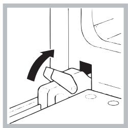 HOTPOINT FT8501AVHAS - Cleaning the oven door - 2