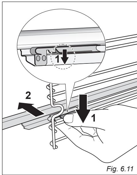 DELONGHI DLCV965X2 - ENTRETIEN ET NETTOYAGE DES SUPPORTS DE GRILLE COULISSANTS - 2