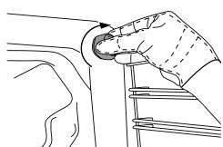 HOTPOINT MS3734IXHA - SOSTITUZIONE DELLA LAMPADINA - 2