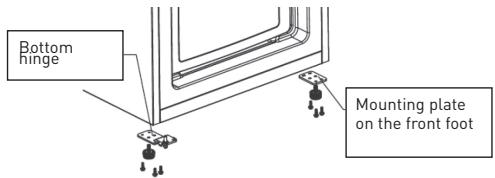 VALBERG CNF 270 F W625C  -  CNF 270 F W625C2 - NOTE : When removing the door, make sure you do not lose the washer between the centre hinge and the bottom of the freezer door. - 4