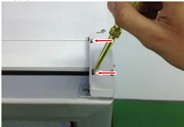 LIEBHERR FDv 4613 - Remove top covers: - 1