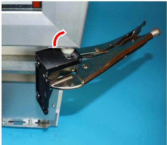 LIEBHERR FDv 4613 - Mounting the door: - 2