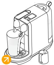 SAGE NESPRESSO CREATISTA PLUS SEL - Zubereitung von Latte Macchiato / Preparazione del latte macchiato - 3