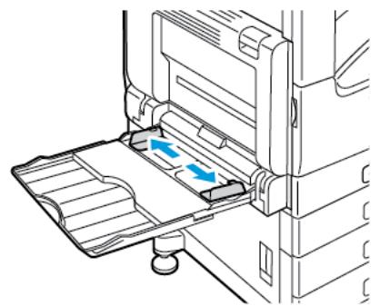XEROX VERSALINK C7000N - Chargement des étiquettes dans le département manuel - 3