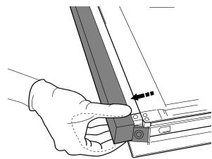 PRIVILEG PBWR6 OP8V2 IN - CLICK &amp; CLEAN - CLEANING THE GLASS - 2