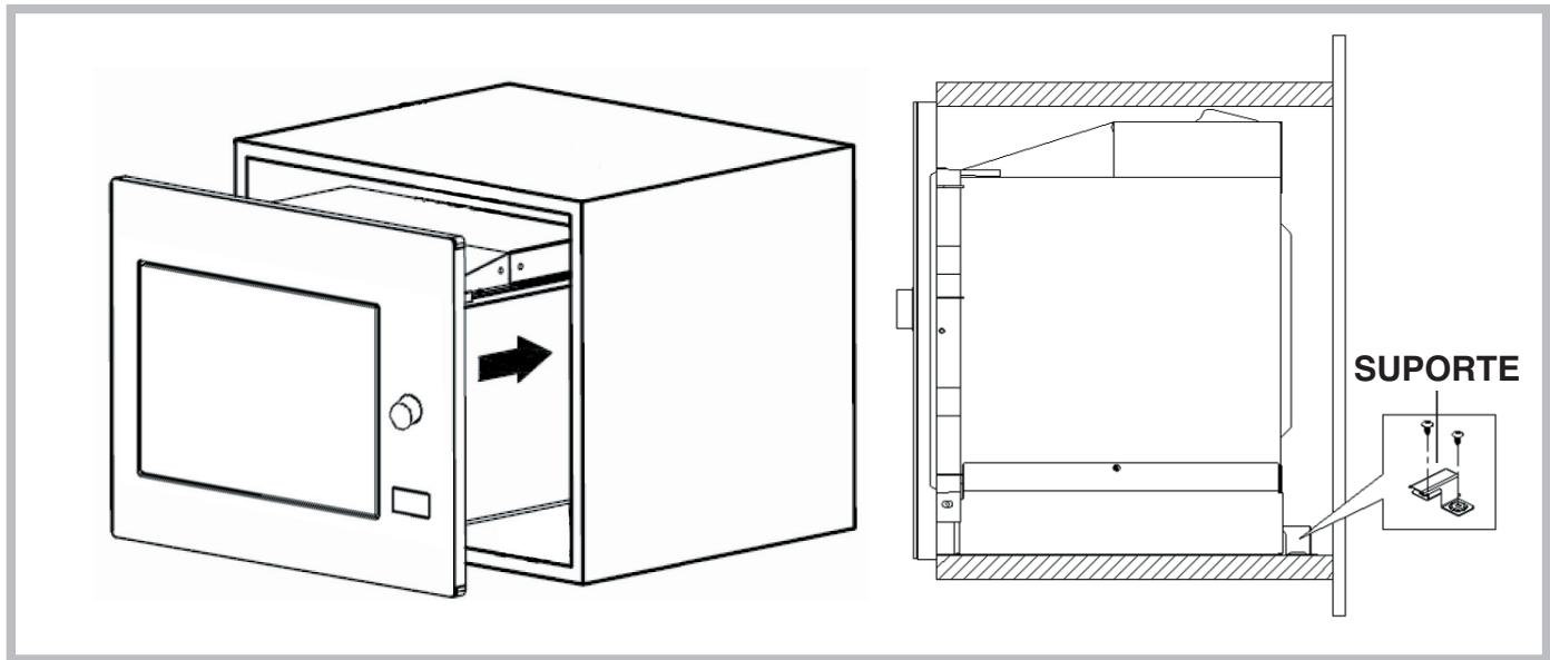 HOTPOINT MWHA 2412 B0 - Prepare o armário. - 4