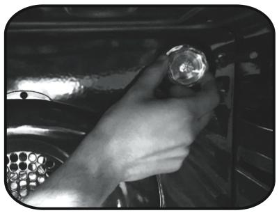 ROSIERES RFC3O3351PN - CHANGING THE BULB - 1