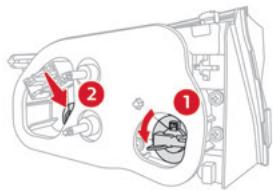 CITROEN C5X - Feux de recul / Feux antibrouillard - 2