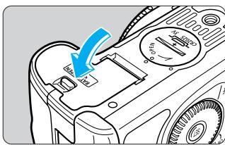 CANON EOS 10D - Retirez la batterie d'alimentation. - 1