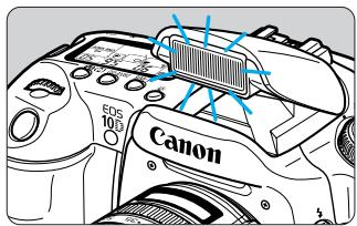 CANON EOS 10D - Eclair auxiliaire autofocus avec le flash intégré - 1