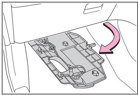 TOYOTA YARIS CROSS - Vérification et remplacement des fusibles - 6
