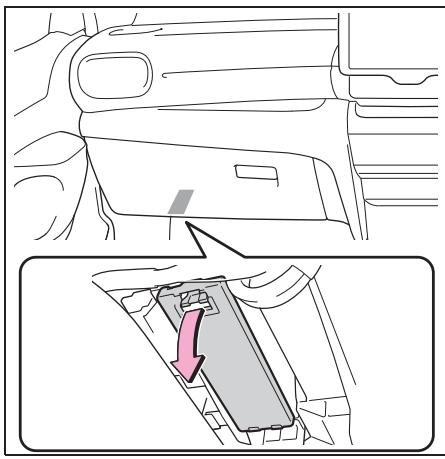 TOYOTA YARIS CROSS - Vérification et remplacement des fusibles - 7