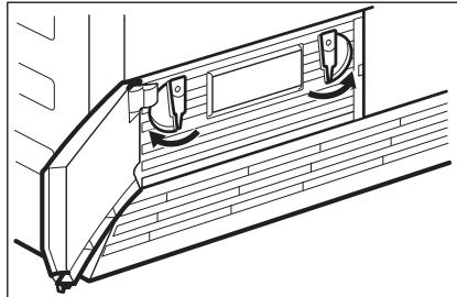 ELECTROLUX TE1120P - Tömning av vattenbehållaren - 4