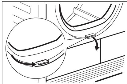 ELECTROLUX TE1120P - Tömning av vattenbehållaren - 3