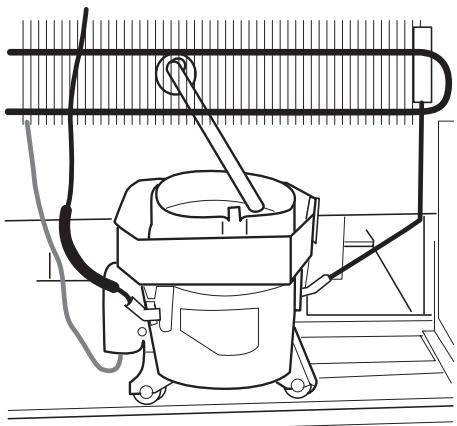 ELECTROLUX EUF23391W - Reinigen des Verdampfers - 1