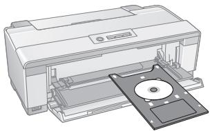 EPSON STYLUS  R2880 - Insertion d'un CD ou DVD - 6