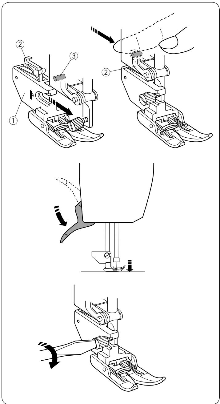 JANOME S7 - Attaching the foot holder - 1