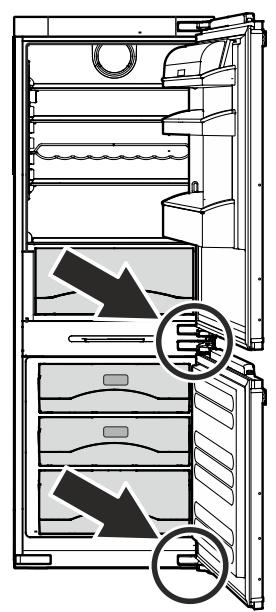 ELECTROLUX IK321BR - Changing over door hinges - 1