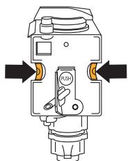 DELONGHI EAM 3500 S - Cleaning the infuser - 3