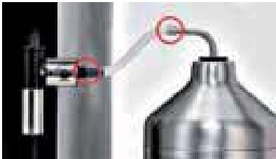 KRUPS BEAN TO CUP EA8258 - Utilisation de l'accessoire auto-cappuccino (en option) - 6