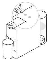 NESPRESSO ESSENZA MINI TRIANGLE - Første brug eller efter lang tid uden brug/Πρώτη χρήση ή μετά από περίοδο αχρησίας - 2