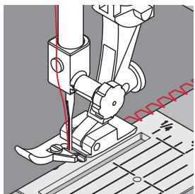 BERNINA B335 - Couture au point de surjet - 1