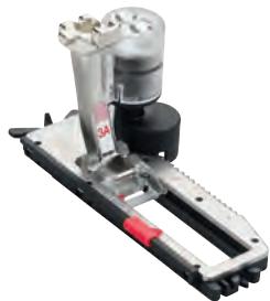 BERNINA B335 - Boutonnière de lingerie automatique avec mesure de la longueur - 3