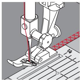 BERNINA B335 - Couture avec double point de surjet - 3