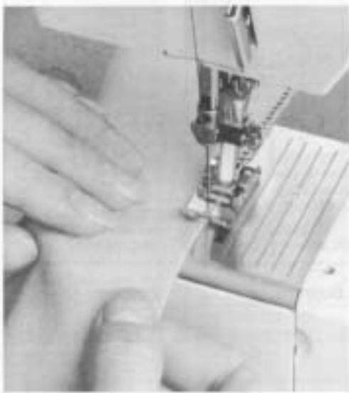 BERNINA 1005 - Running stitch - 1