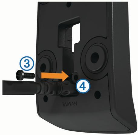 GARMIN ZUMO 310 LM - Installation des cables d'alimentation sur le support de montage pour moto - 2
